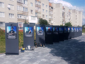 Рекламнні стели Львів Рекламні стели воїнам у львові